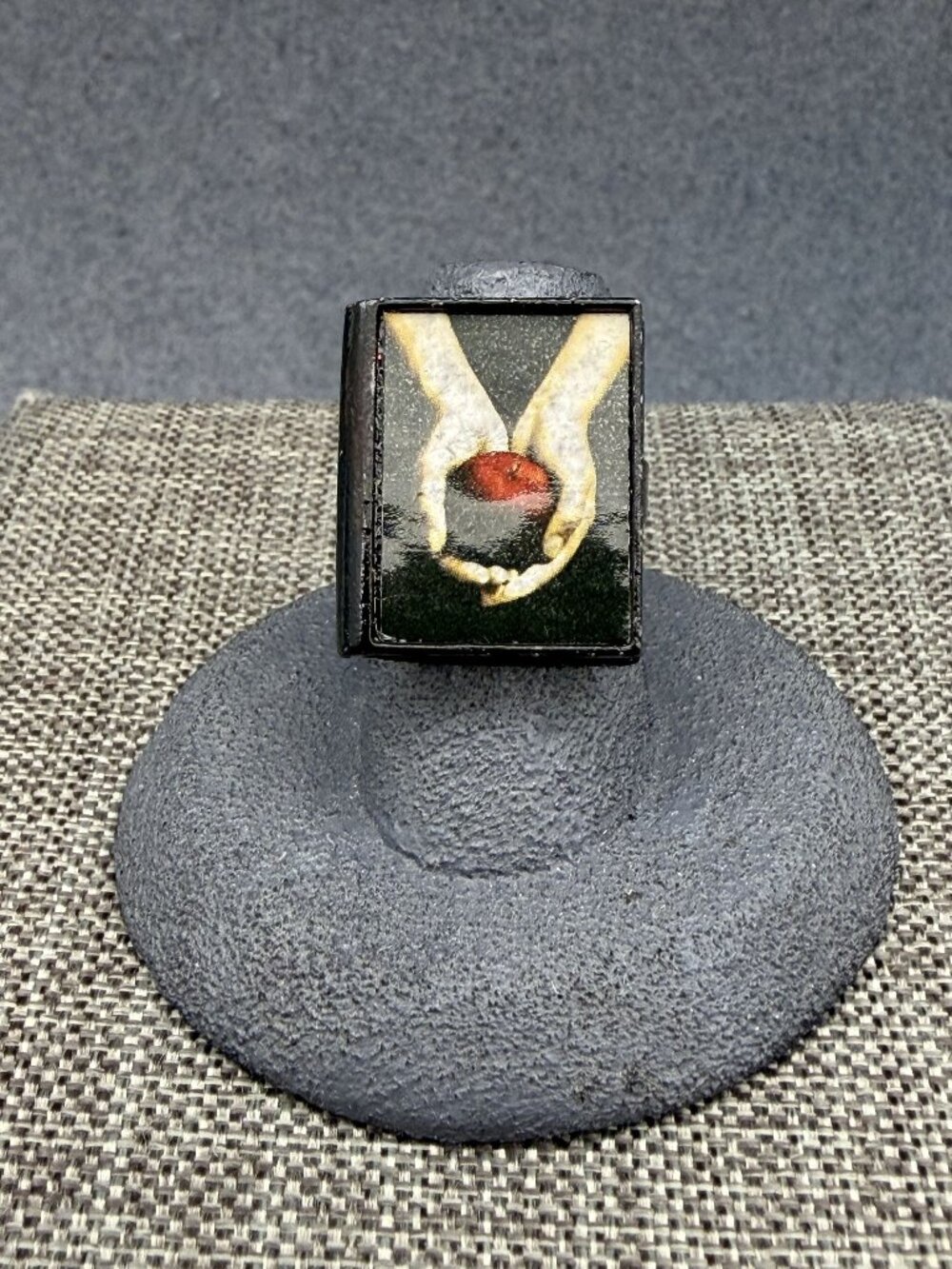 Twilight Book Cover Ring 0.75 In Adjustable Black Rectangular Hands Red Apple